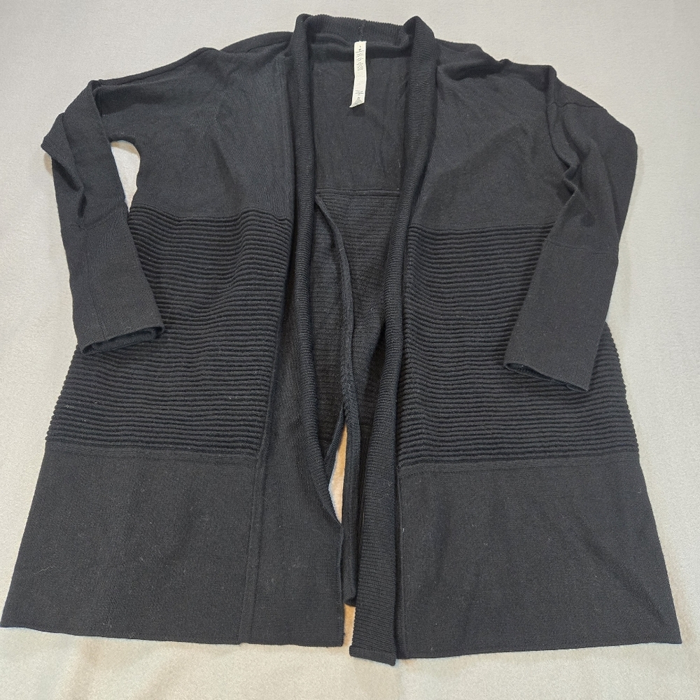 Lululemon Sit In Silence Cardigan Womens 6 Black 100% Merino Wool Ribbed Wrap
